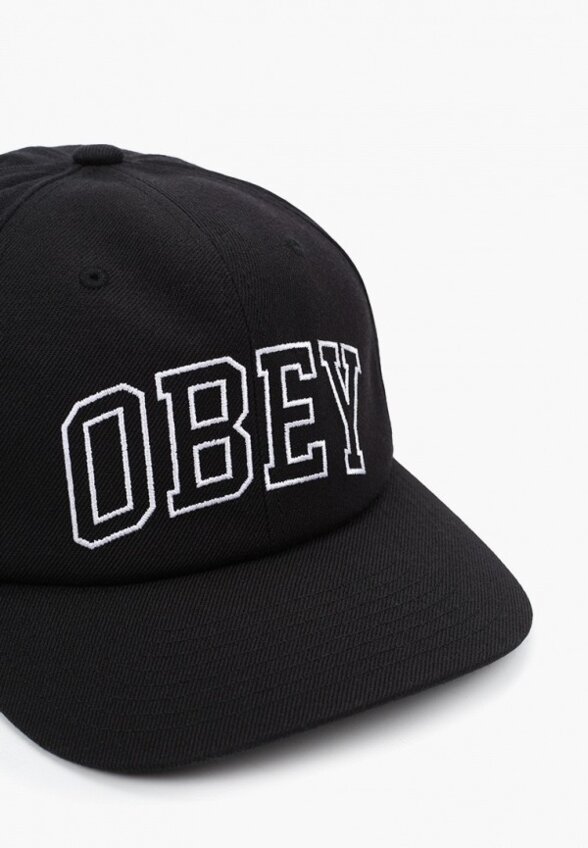 Бейсболка Obey