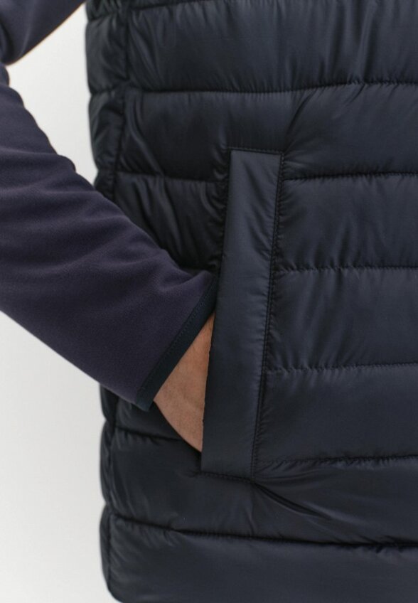 Жилет утепленный 20Line