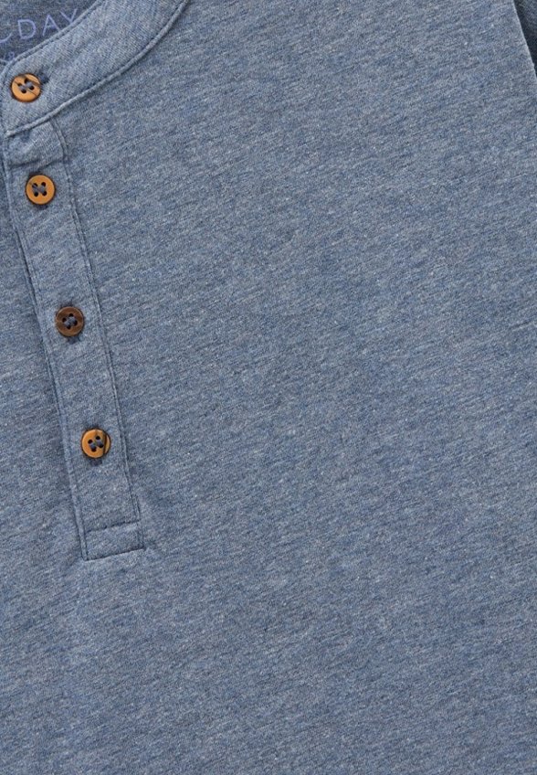 Футболка Funday