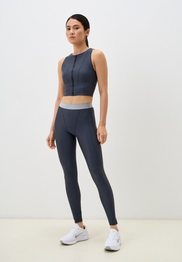 Топ спортивный Irnby