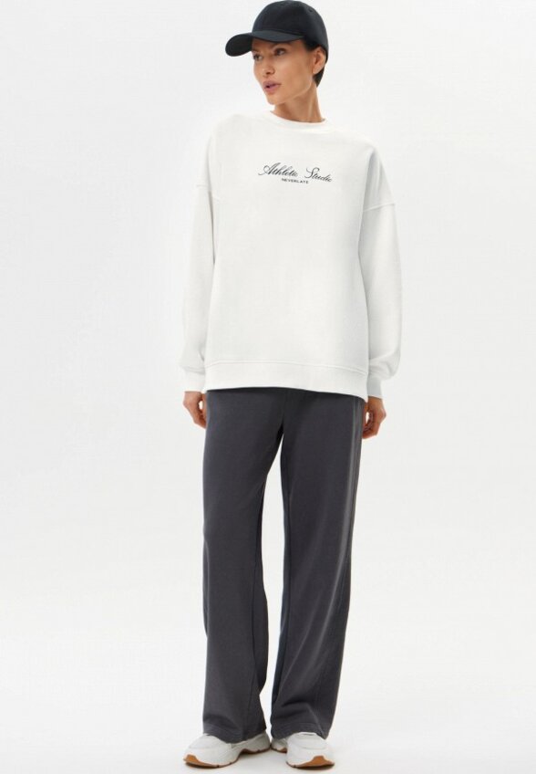 Свитшот Neverlate