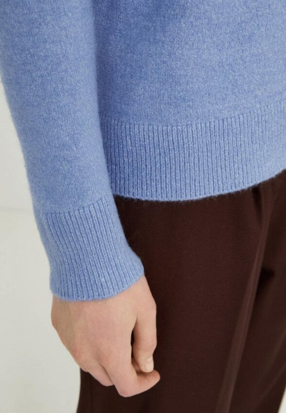 Джемпер Finn Flare