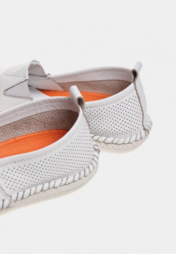 Слипоны Bruno Renzoni