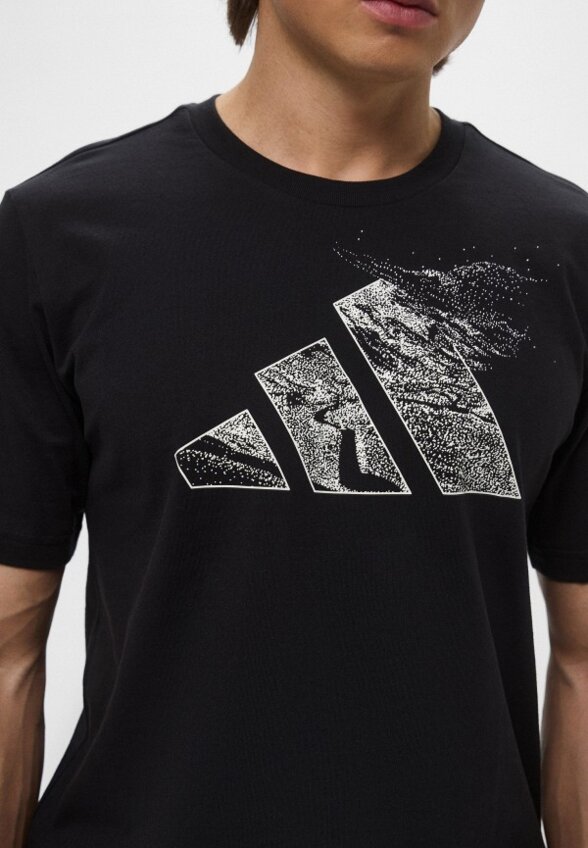 Футболка adidas