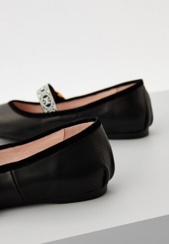 Балетки Coccinelle