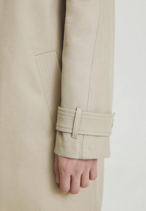 Плащ All We Need