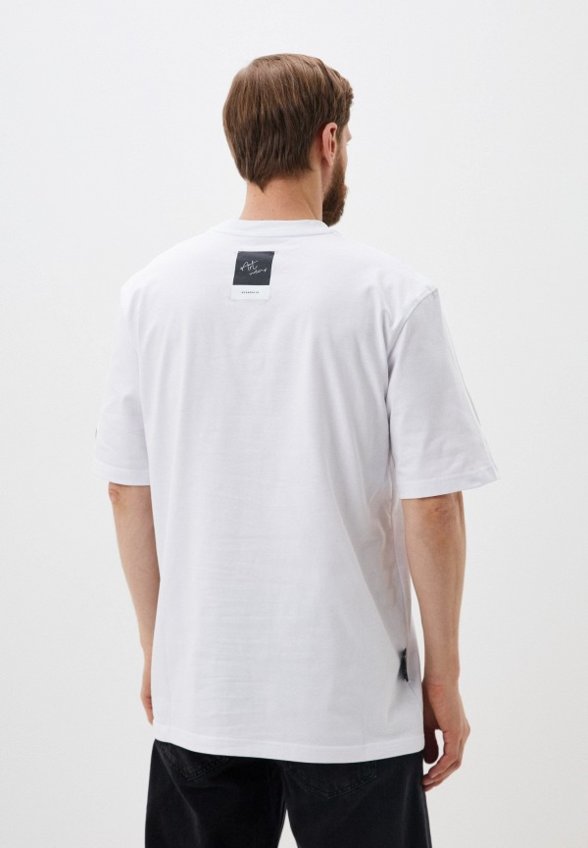 Футболка Scandalis