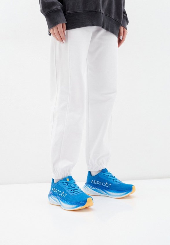 Кроссовки Abricot