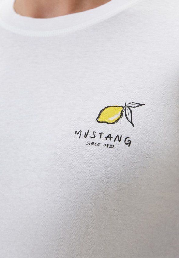 Футболка Mustang