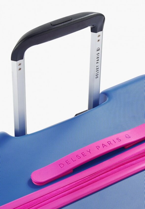 Чемодан Delsey