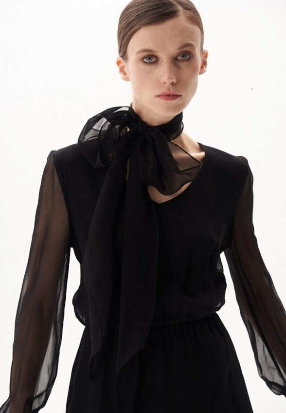 Платье и шарф Evgenia Kolos