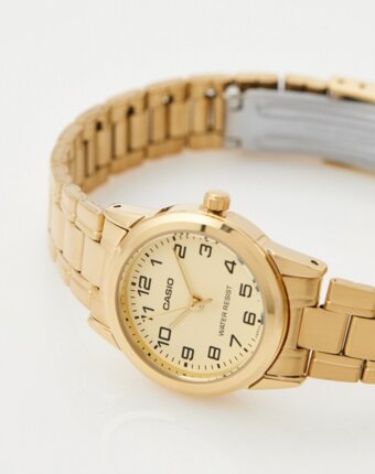 Часы Casio женщинам