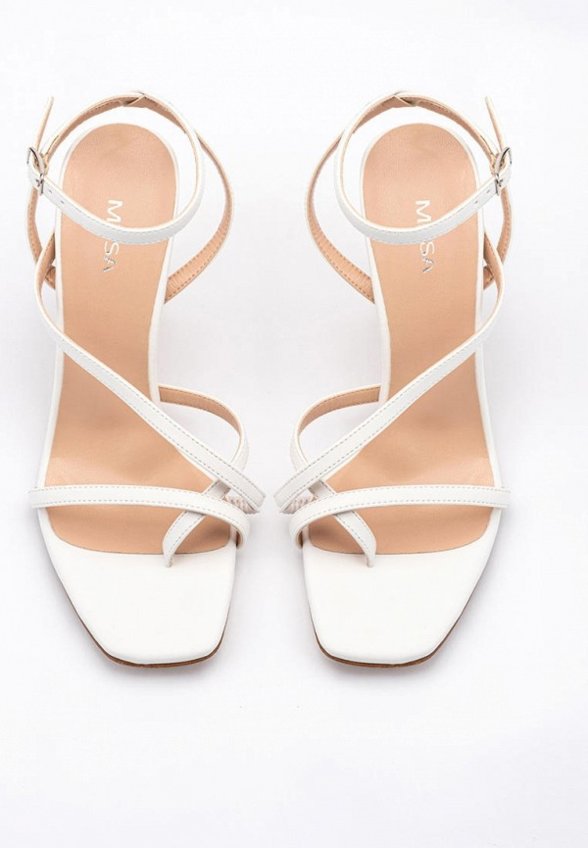 Босоножки Mysa