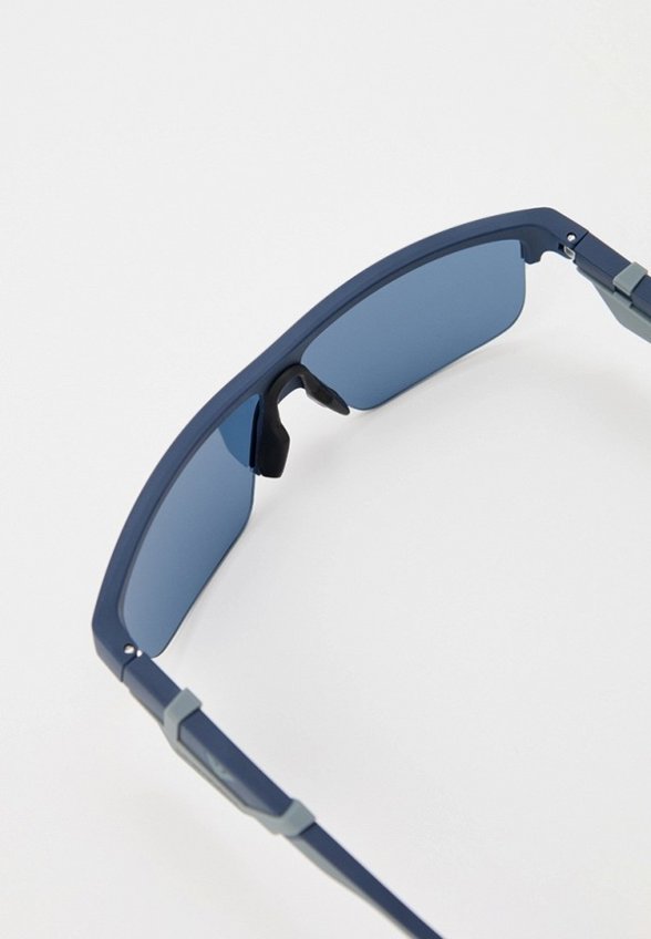 Очки солнцезащитные Emporio Armani