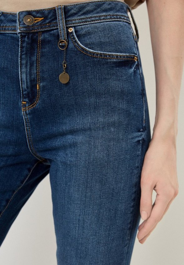 Джинсы Colin's