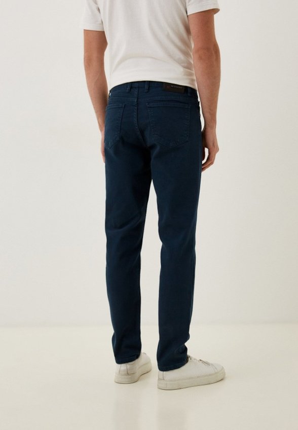 Джинсы Mossmore