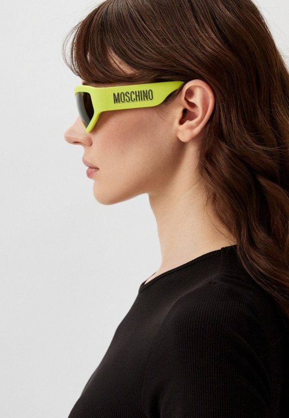 Очки солнцезащитные Moschino
