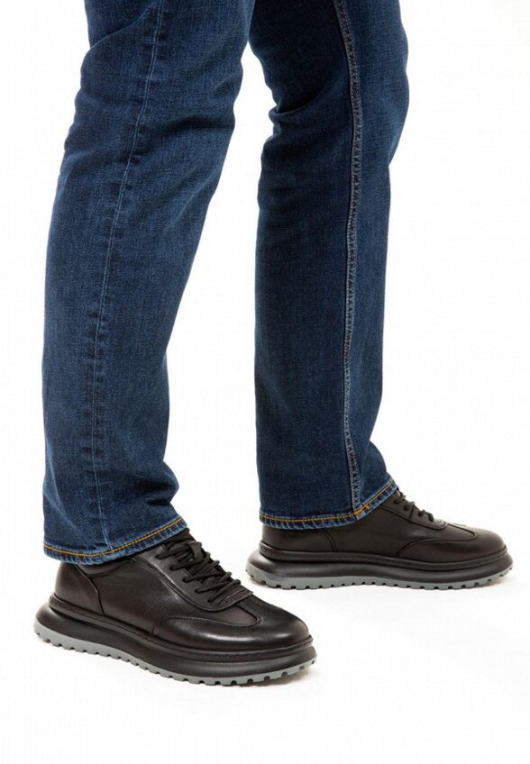 Кроссовки Bruno Renzoni