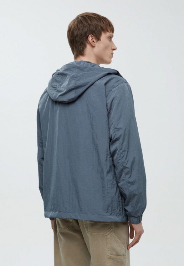 Ветровка Finn Flare