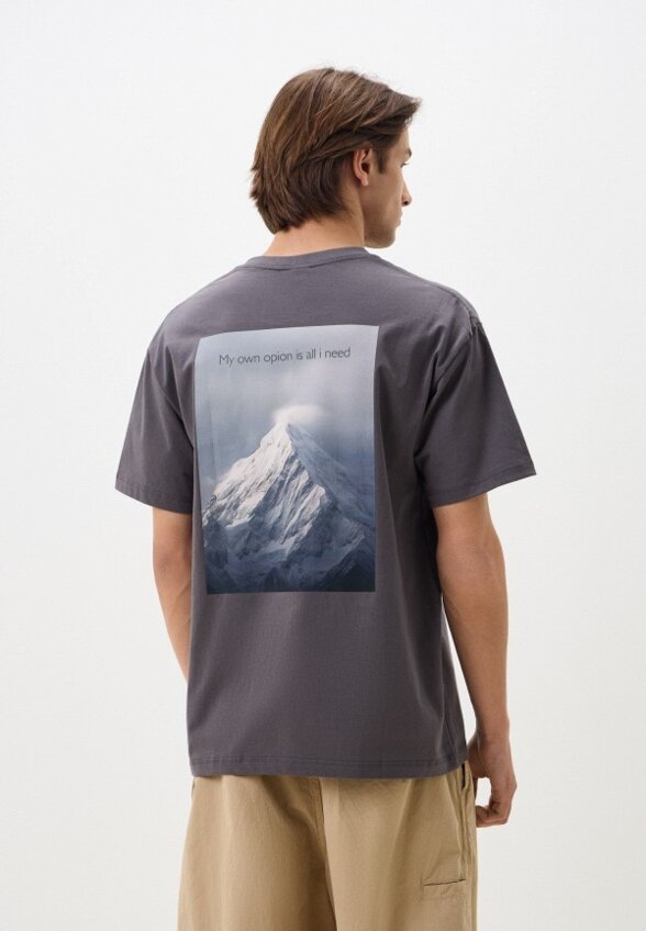 Футболка Minaku