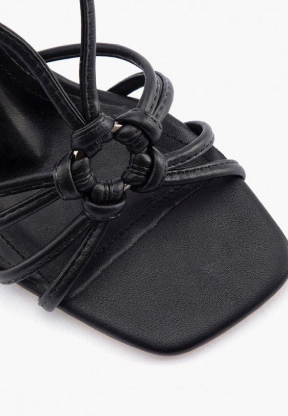 Босоножки Mysa