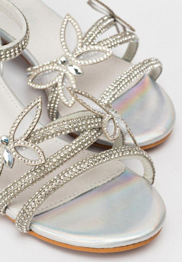 Босоножки Tikkago