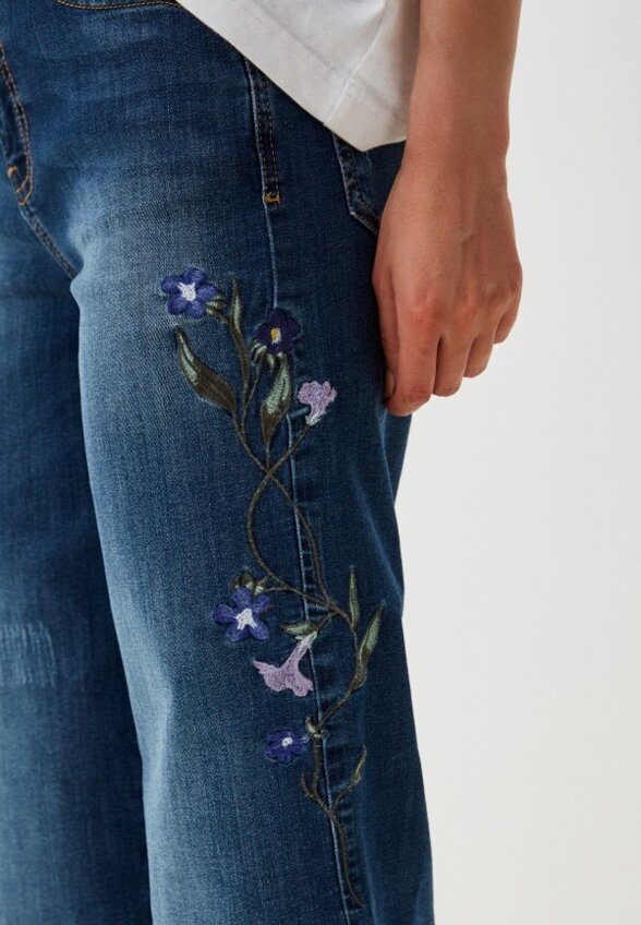 Джинсы Desigual