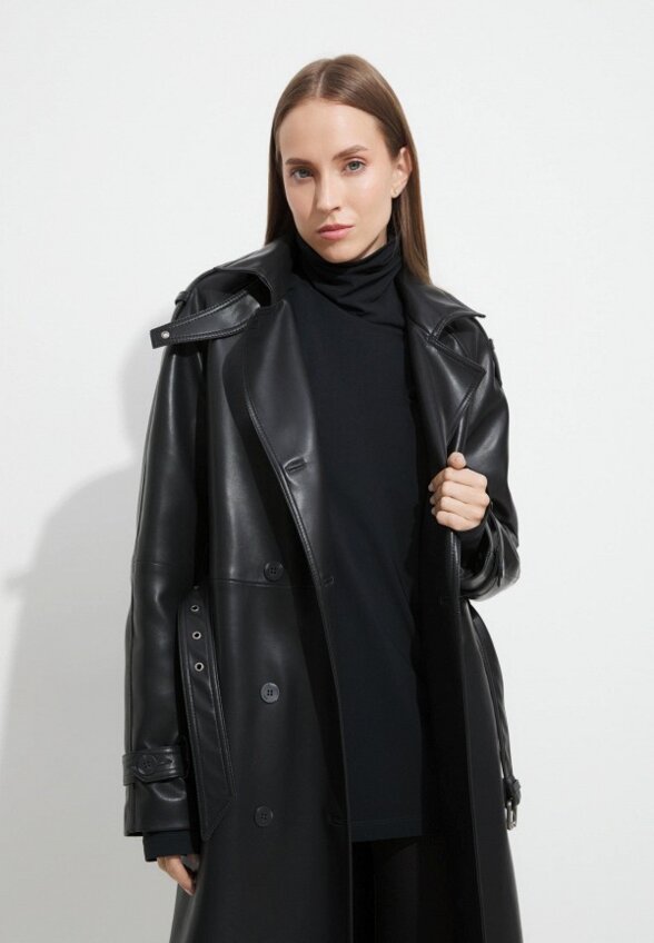 Плащ Maison David