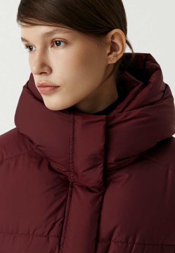 Пуховик Charmstore