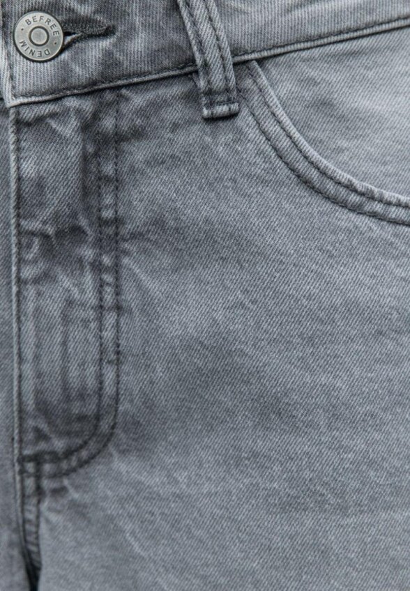 Джинсы Befree