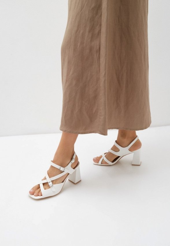 Босоножки Betsy