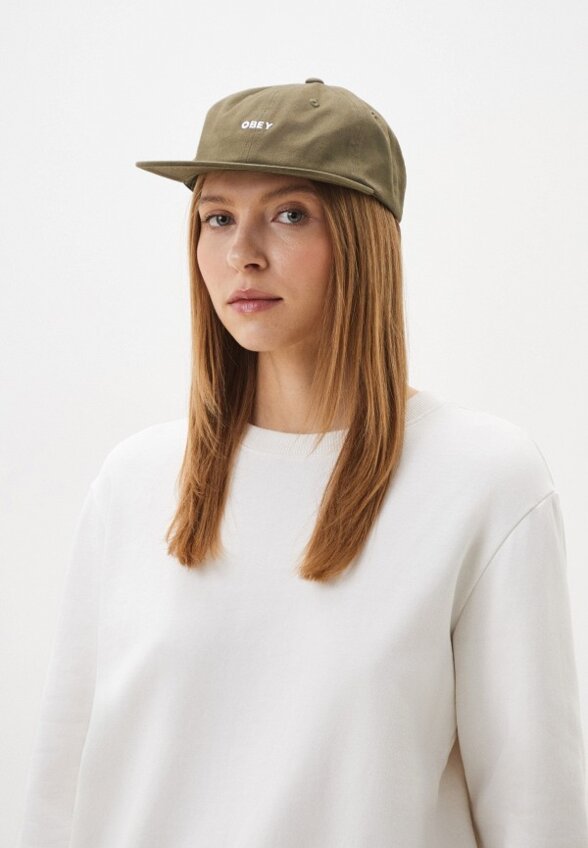 Бейсболка Obey