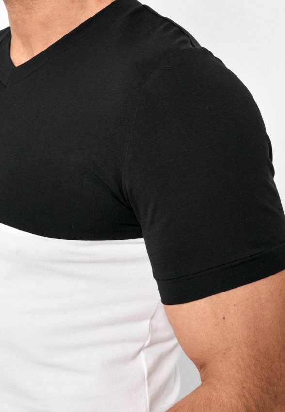 Футболка Envylab