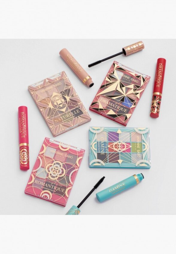 Палетка теней из 12 цветов Vivienne Sabo