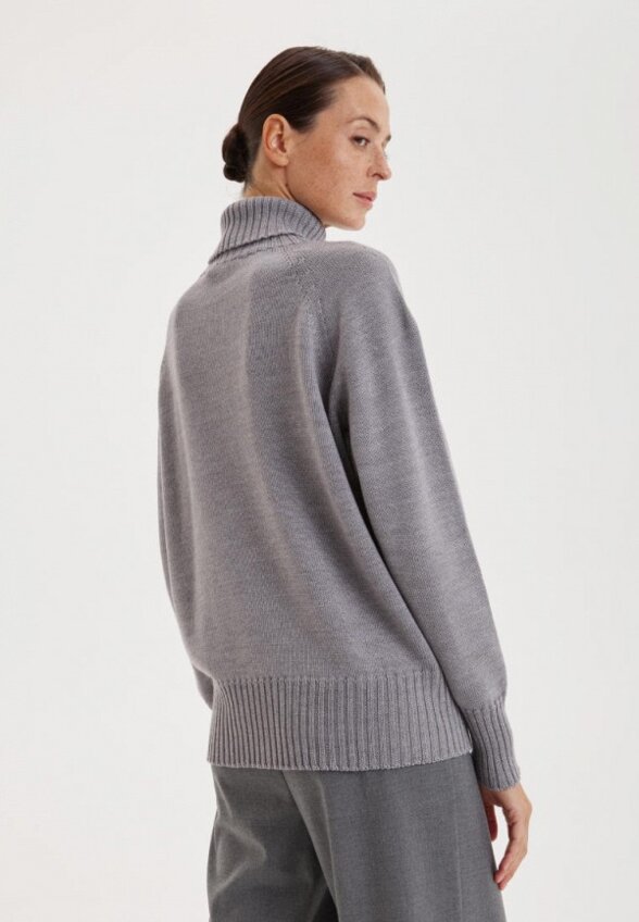 Свитер Bstatement