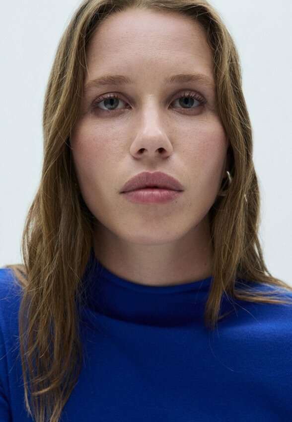 Водолазка Mango