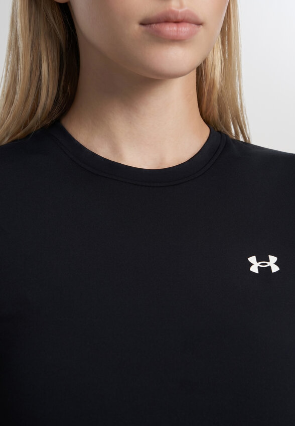 Футболка женская Under Armour Motion Fitted, Черный