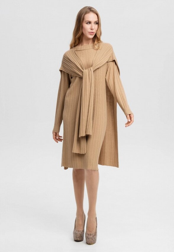 Платье и накидка Ареола