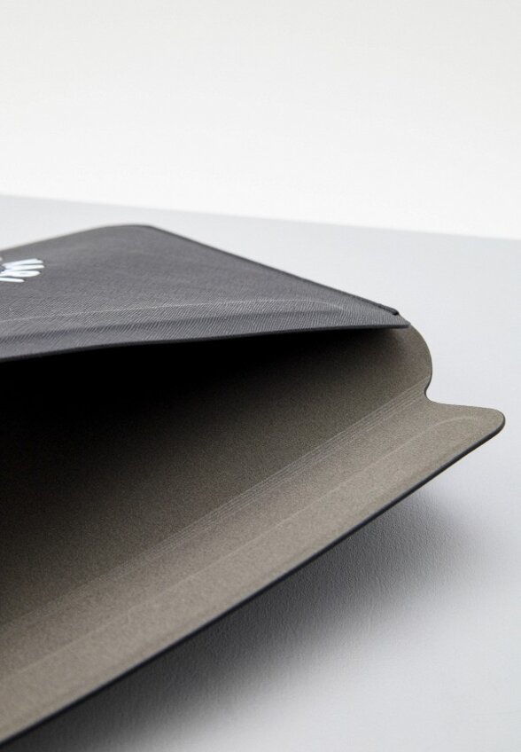 Чехол для ноутбука Karl Lagerfeld