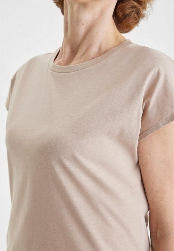 Футболка Envylab