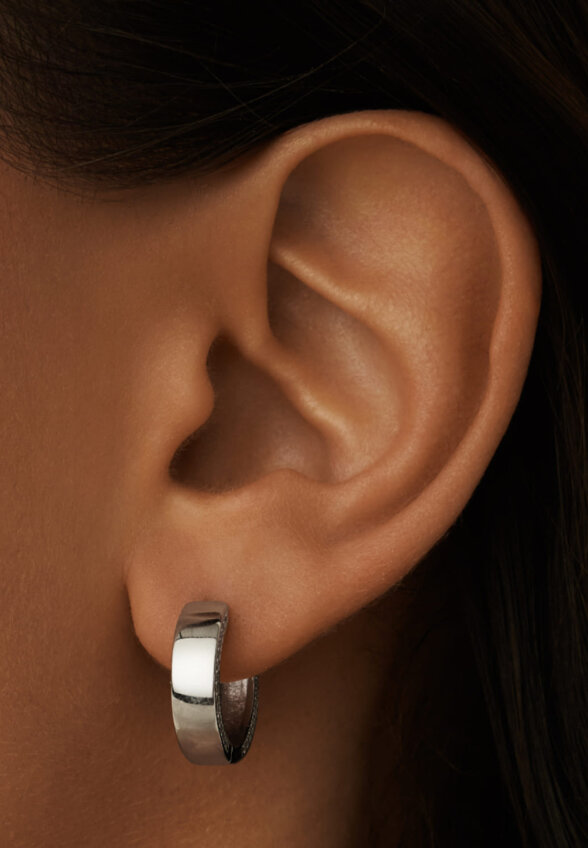 Серебряные двусторонние серьги-кольца с фианитами MIE