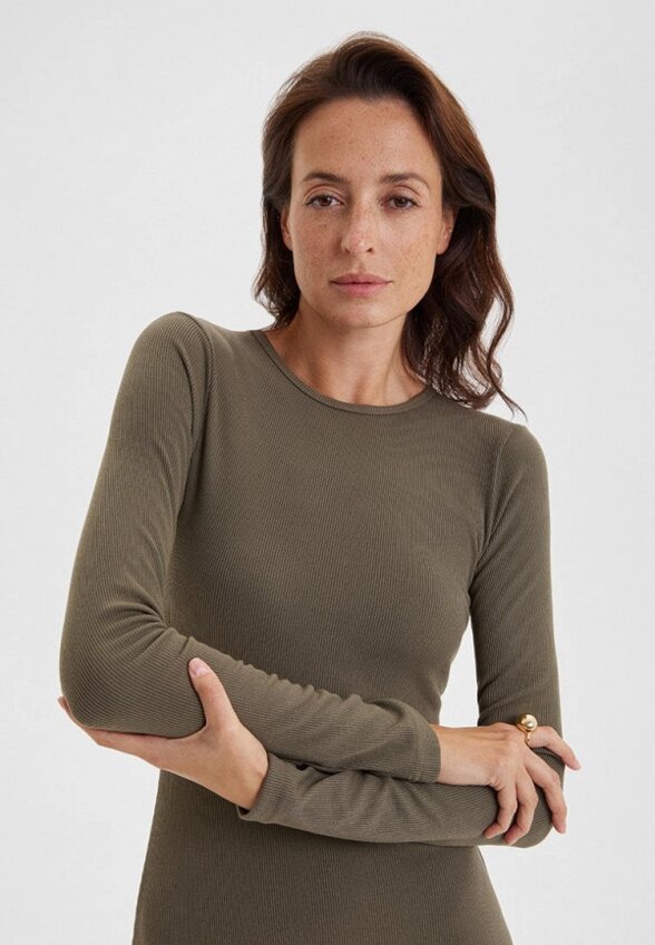 Платье Olesa Chugunova