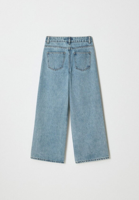 Джинсы WIDE LEG с вырезом в форме сердца