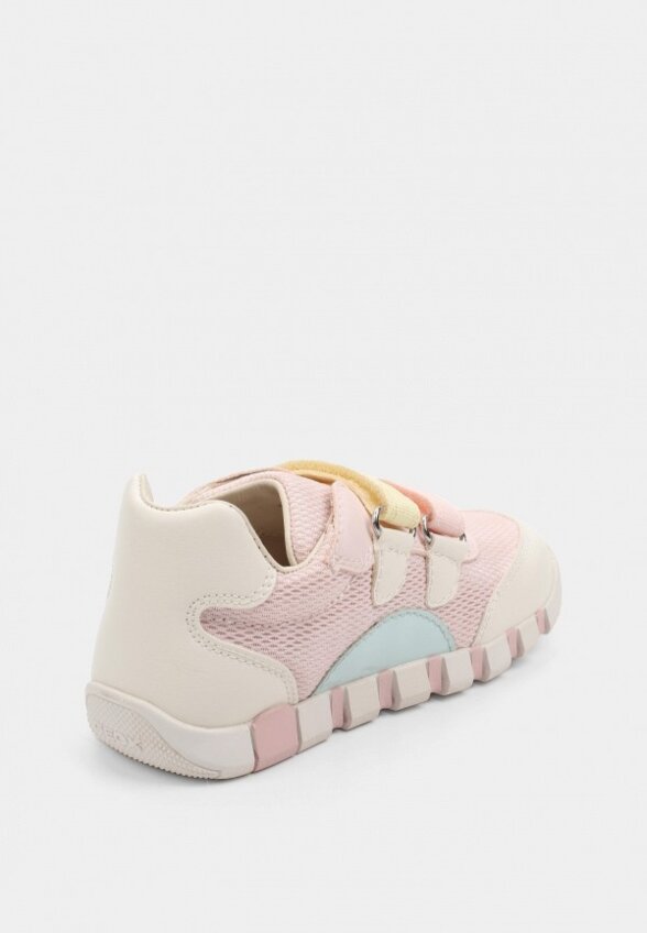 Кроссовки Geox