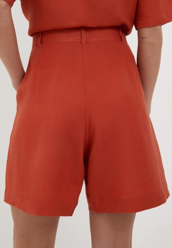 Шорты Quattrocomforto