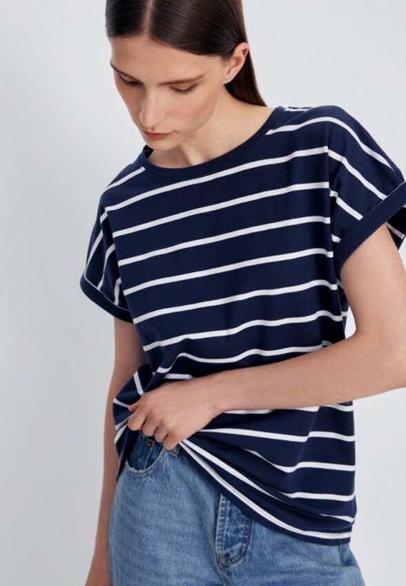 Футболка Finn Flare