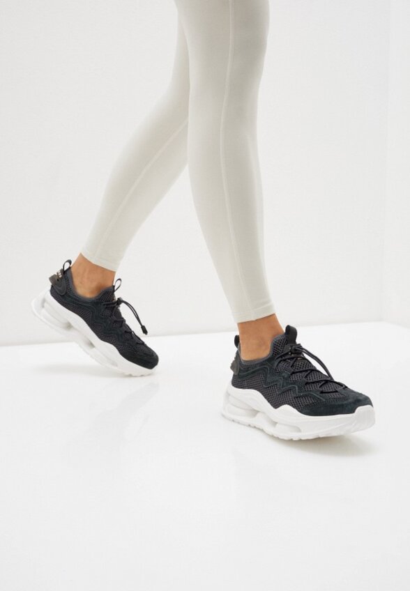 Кроссовки Strobbs