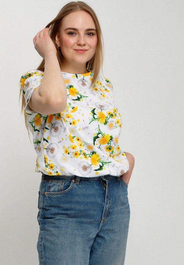 Футболка Апрель