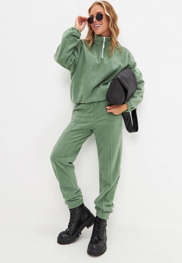 Костюм спортивный Nila