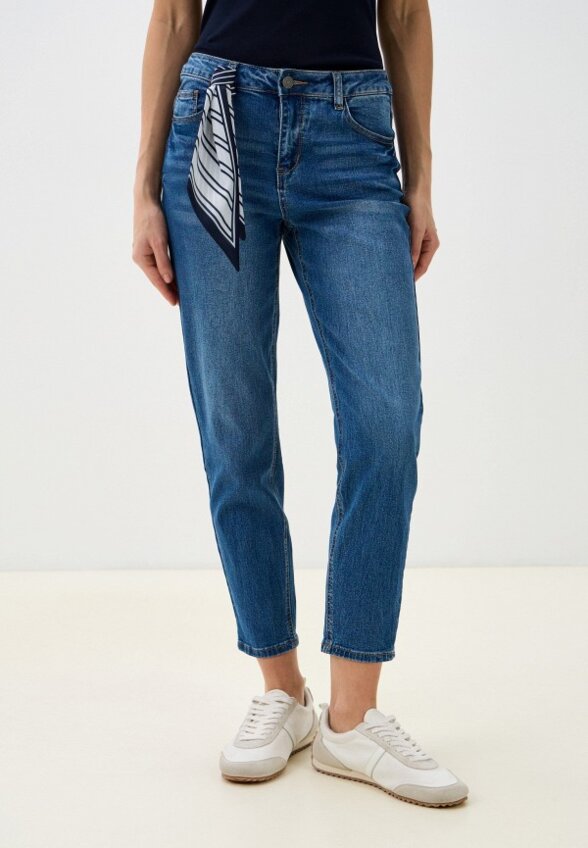 Джинсы и платок Zolla